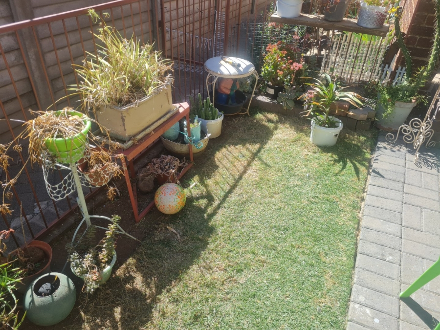2 Bedroom Property for Sale in Fauna Free State